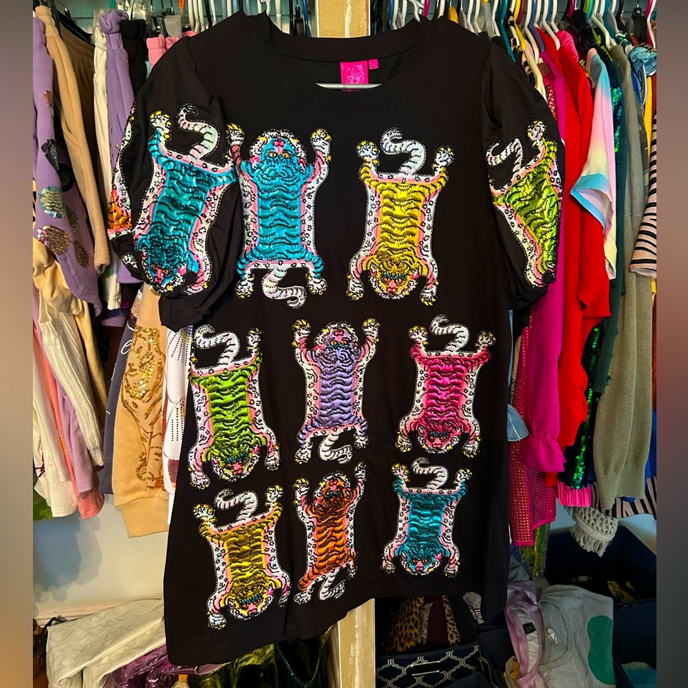 Black Rainbow Tiger Puff Sleeve Dress